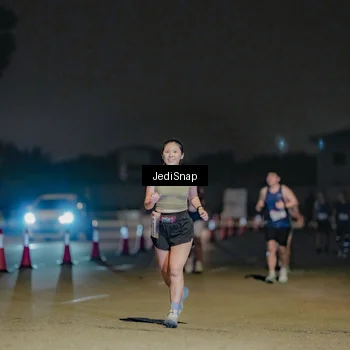 Runner Photo 7505672
