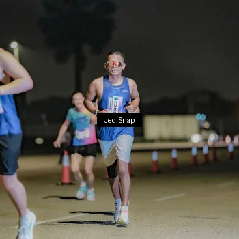Runner Photo 7505696
