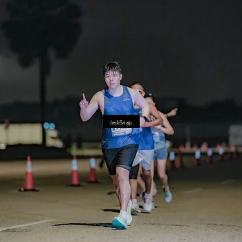 Runner Photo 7505697