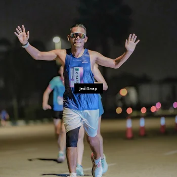 Runner Photo 7505706