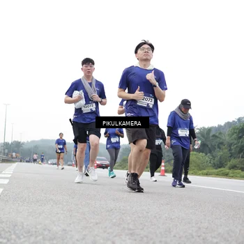 Runner Photo 7505707