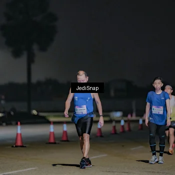 Runner Photo 7505769