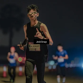 Runner Photo 7505797