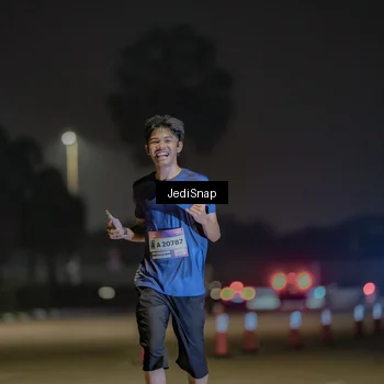 Runner Photo 7505807