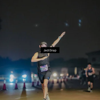 Runner Photo 7505817