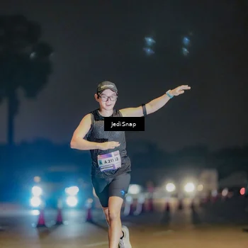 Runner Photo 7505819
