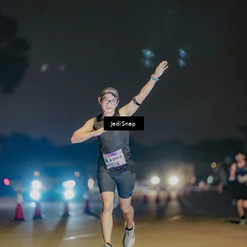 Runner Photo 7505822
