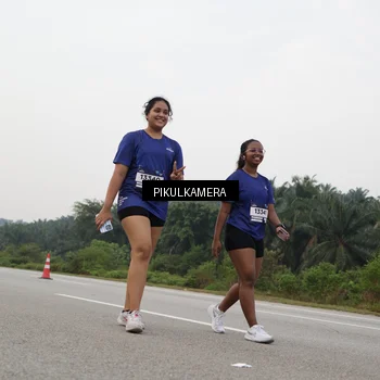 Runner Photo 7505856