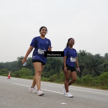 Runner Photo 7505859