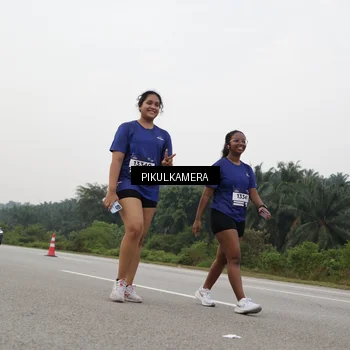 Runner Photo 7505863