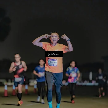 Runner Photo 7505885