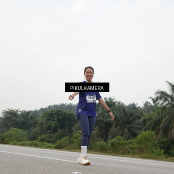 Runner Photo 7505890
