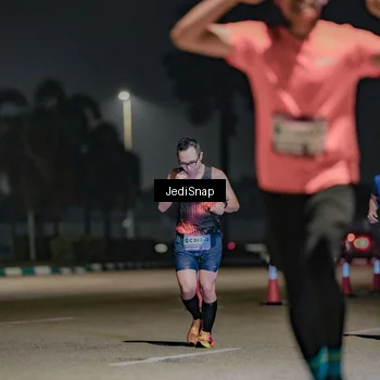 Runner Photo 7505892