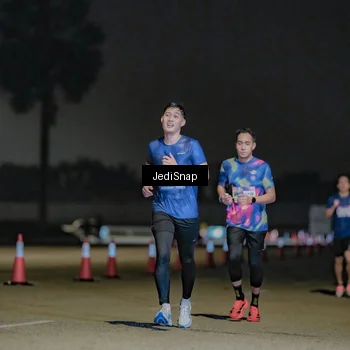 Runner Photo 7505894