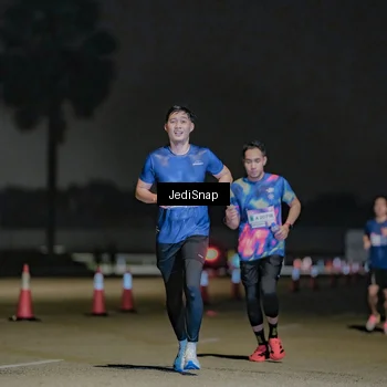Runner Photo 7505898
