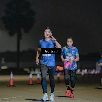 Runner Photo 7505906