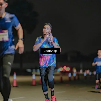 Runner Photo 7505907