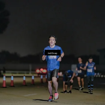 Runner Photo 7505917