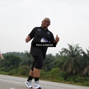 Runner Photo 7505935