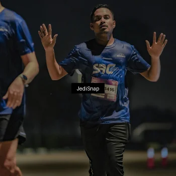 Runner Photo 7505963