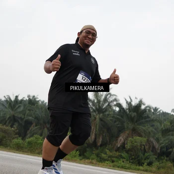 Runner Photo 7505972