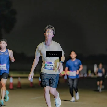 Runner Photo 7505978