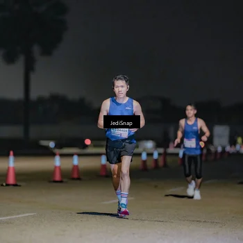 Runner Photo 7505999