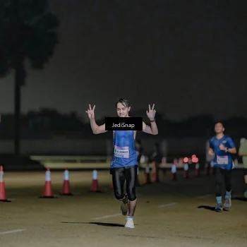 Runner Photo 7506004