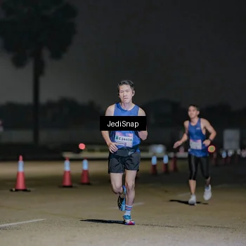 Runner Photo 7506007