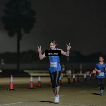 Runner Photo 7506008