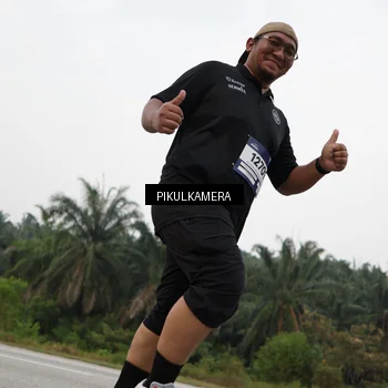 Runner Photo 7506009