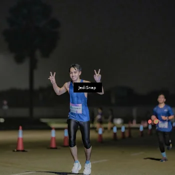 Runner Photo 7506015