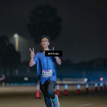 Runner Photo 7506026