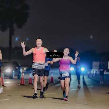 Runner Photo 7506064