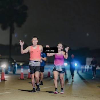 Runner Photo 7506065