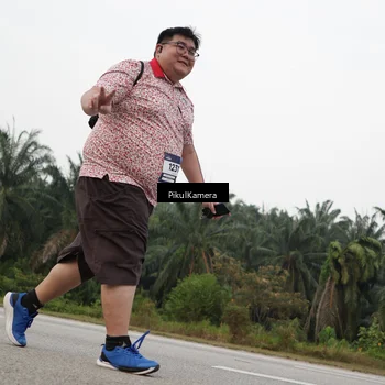 Runner Photo 7506075