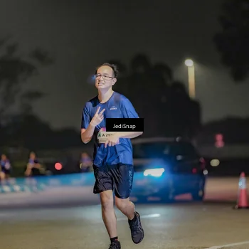 Runner Photo 7506076