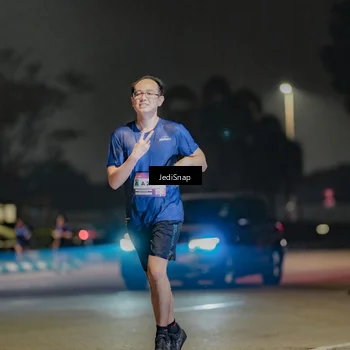 Runner Photo 7506077