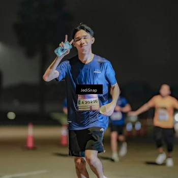 Runner Photo 7506083