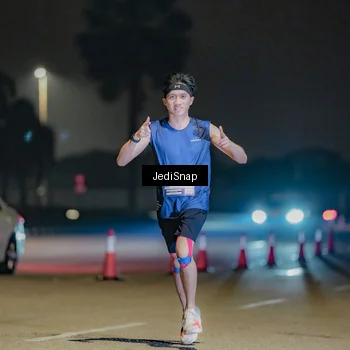 Runner Photo 7506125