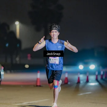 Runner Photo 7506126