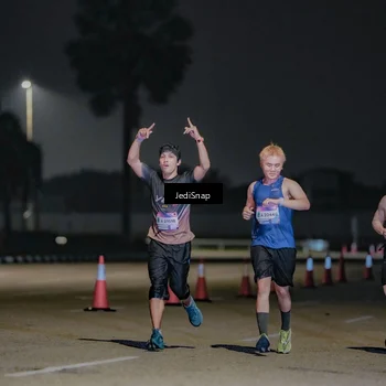 Runner Photo 7506127