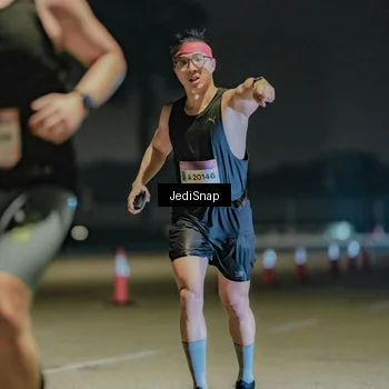 Runner Photo 7506139