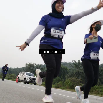 Runner Photo 7506141