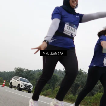 Runner Photo 7506155