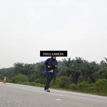 Runner Photo 7506158