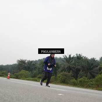 Runner Photo 7506160