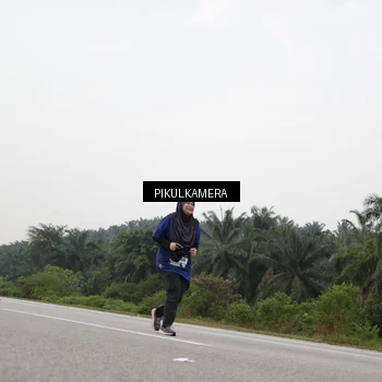 Runner Photo 7506167