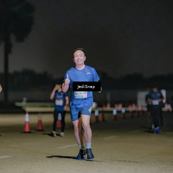 Runner Photo 7506173