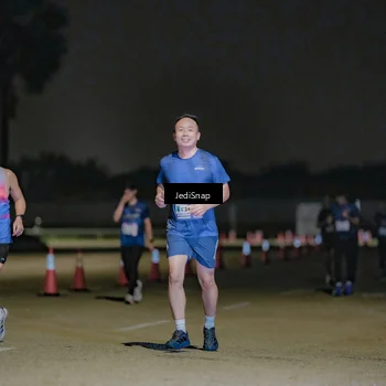 Runner Photo 7506174